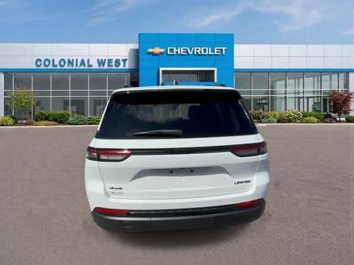 Bright White Clearcoat 2023 Jeep Grand Cherokee Limited