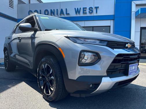 Sterling Gray Metallic 2023 Chevrolet Trailblazer LT