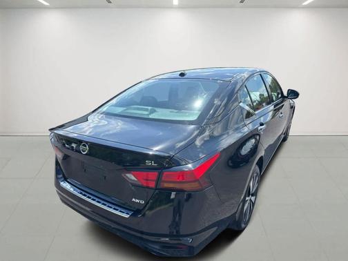 2022 Nissan Altima 2.5 SL