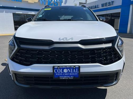 Glacial White Pearl 2023 Kia Sportage X-Line