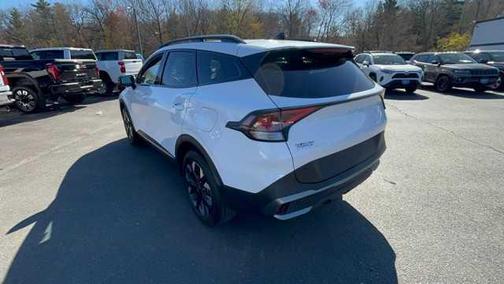 Glacial White Pearl 2023 Kia Sportage X-Line