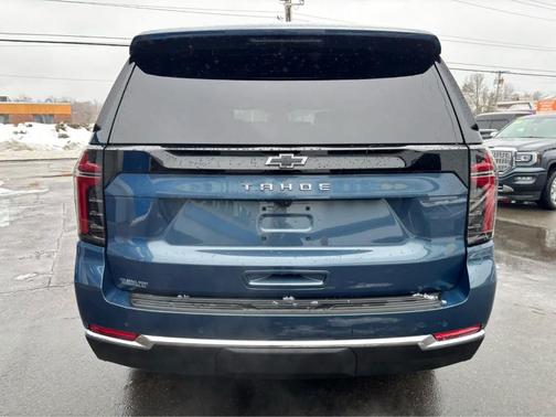 2025 Chevrolet Tahoe LS