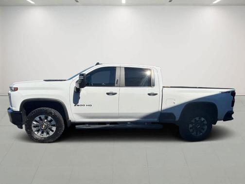 2022 Chevrolet Silverado 2500 Custom