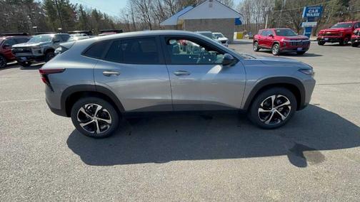 Sterling Gray Metallic 2026 Chevrolet Trax 1RS