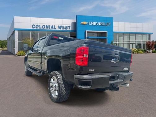 Black 2019 Chevrolet Silverado 2500 High Country