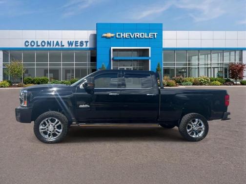 Black 2019 Chevrolet Silverado 2500 High Country
