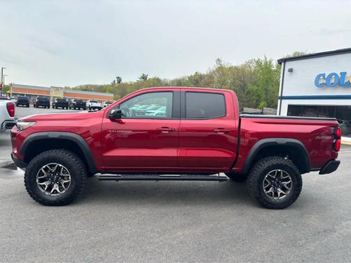 Radiant Red 2024 Chevrolet Colorado ZR2