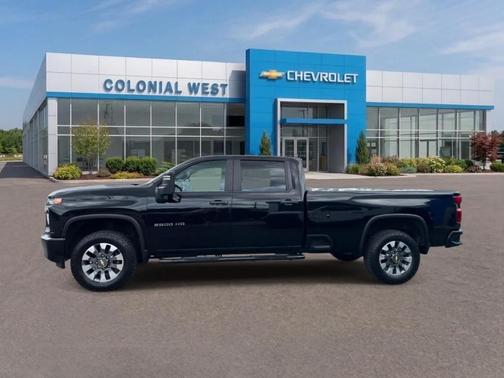 Black 2022 Chevrolet Silverado 2500 Custom