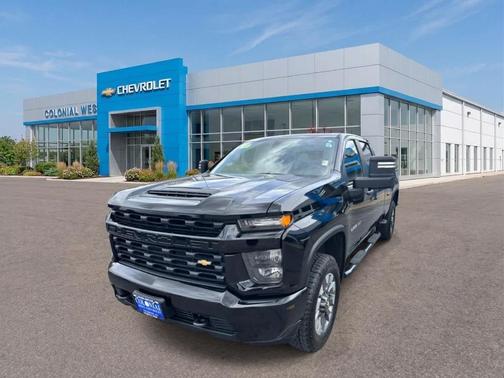 Black 2022 Chevrolet Silverado 2500 Custom