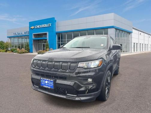 Diamond Black 2022 Jeep Compass Altitude