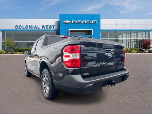Shadow Black 2025 Ford Maverick XLT