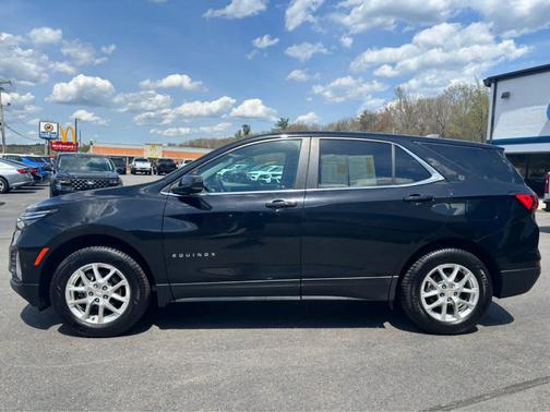 Mosaic Black Metallic 2023 Chevrolet Equinox 1LT