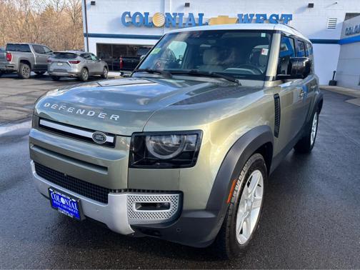 2023 Land Rover Defender 110 SE