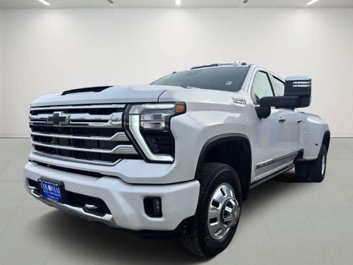 2025 Chevrolet Silverado 3500 High Country