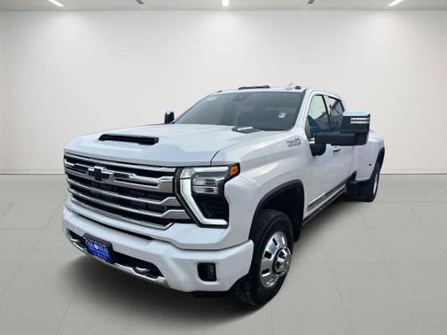 2025 Chevrolet Silverado 3500 High Country