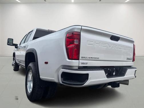 2025 Chevrolet Silverado 3500 High Country