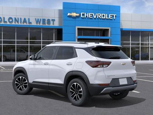 Summit White 2026 Chevrolet Trailblazer LT