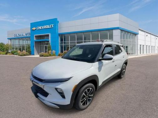 Summit White 2026 Chevrolet Trailblazer LT