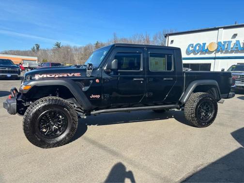 2023 Jeep Gladiator Mojave