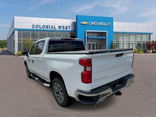 Summit White 2026 Chevrolet Silverado 1500 LT