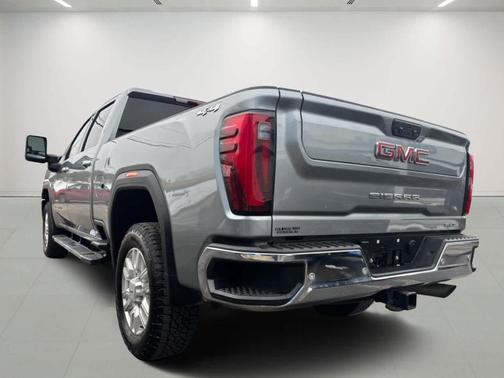 2024 GMC Sierra 2500 SLT
