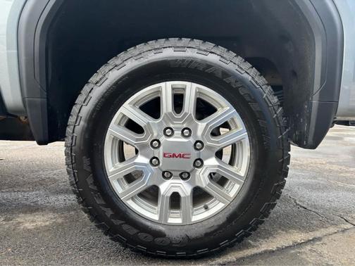 2024 GMC Sierra 2500 SLT