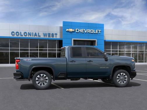 2025 Chevrolet Silverado 2500 Custom