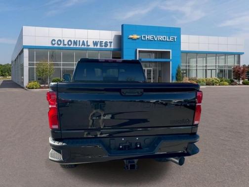 Black 2026 Chevrolet Silverado 3500 High Country