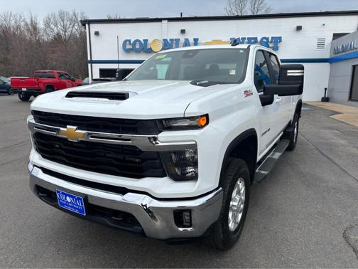 Summit White 2025 Chevrolet Silverado 2500 LT
