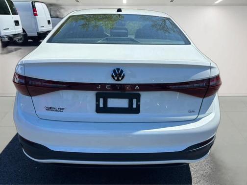 2025 Volkswagen Jetta 1.5T SE