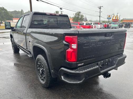 Black 2024 Chevrolet Silverado 3500 High Country