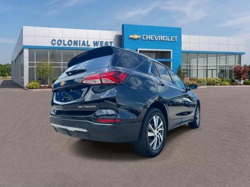 Mosaic Black Metallic 2024 Chevrolet Equinox Premier