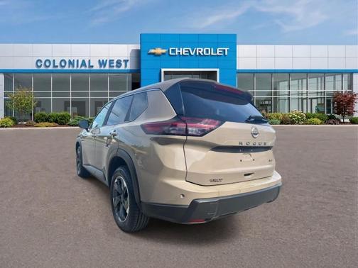 Baja Storm 2025 Nissan Rogue SV