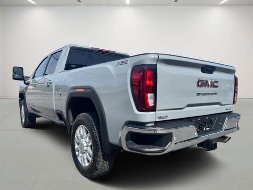 Gray 2024 GMC Sierra 2500 SLE