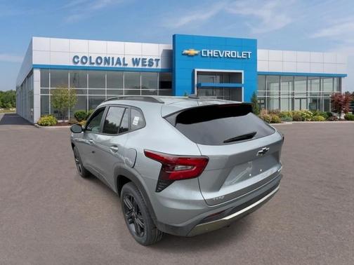 Sterling Gray Metallic 2026 Chevrolet Trax ACTIV