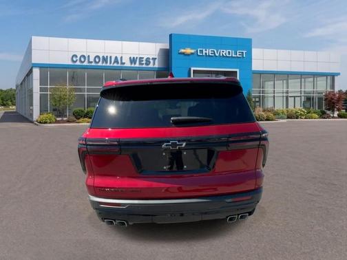 Radiant Red 2026 Chevrolet Traverse LT