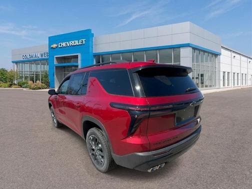 Radiant Red 2026 Chevrolet Traverse LT