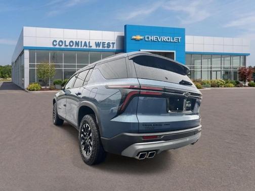 Lakeshore Blue Metallic 2025 Chevrolet Traverse Z71