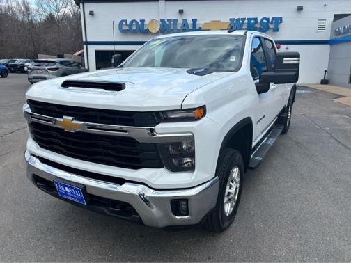 Summit White 2025 Chevrolet Silverado 2500 LT