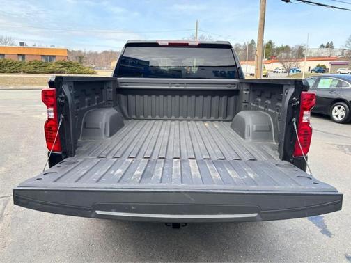 Black 2026 Chevrolet Silverado 1500 Custom
