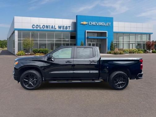Black 2026 Chevrolet Silverado 1500 Custom