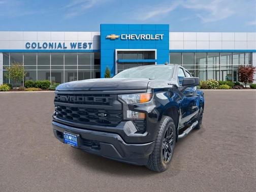 Black 2026 Chevrolet Silverado 1500 Custom