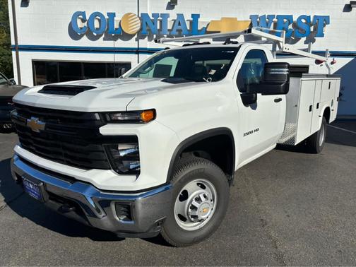 2024 Chevrolet Silverado 3500 WT