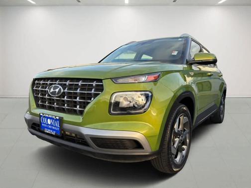 2023 Hyundai VENUE SEL