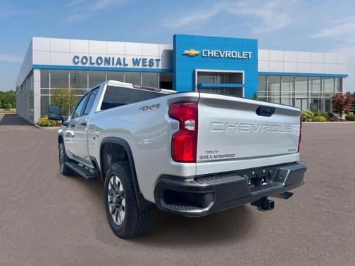 Silver Ice Metallic 2021 Chevrolet Silverado 2500 Custom