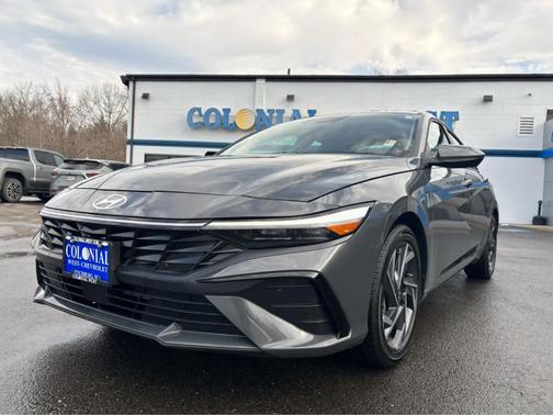 2025 Hyundai ELANTRA SEL Convenience