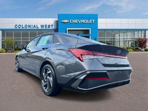 Gray 2025 Hyundai ELANTRA SEL Convenience