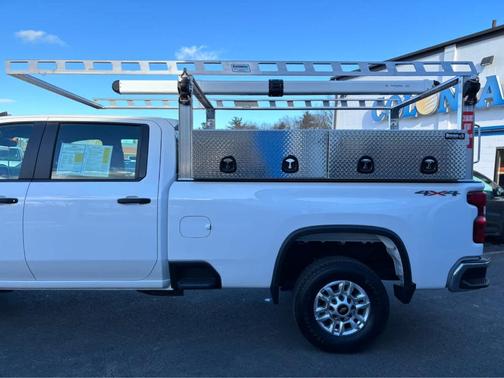 2025 Chevrolet Silverado 2500 WT