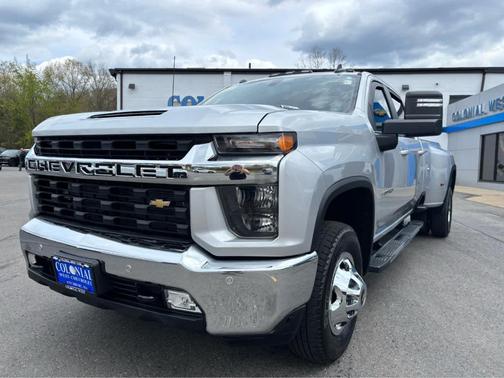 Silver Ice Metallic 2022 Chevrolet Silverado 3500 LT