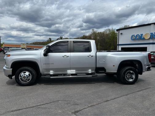 Silver Ice Metallic 2022 Chevrolet Silverado 3500 LT